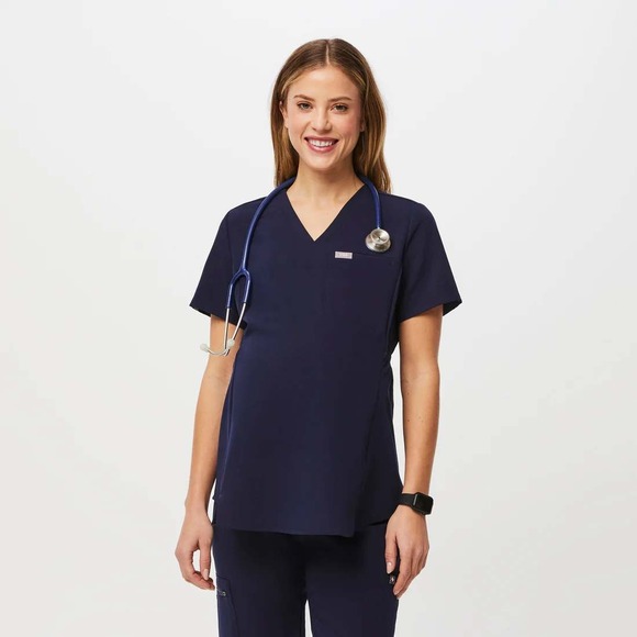 Figs Tops - NWT Figs Octavia Hybrid Maternity Scrub Top